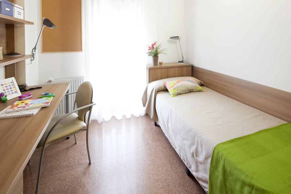 Residencia Universitaria Resa Manuel Agud Querol San Sebastian Buitenkant foto